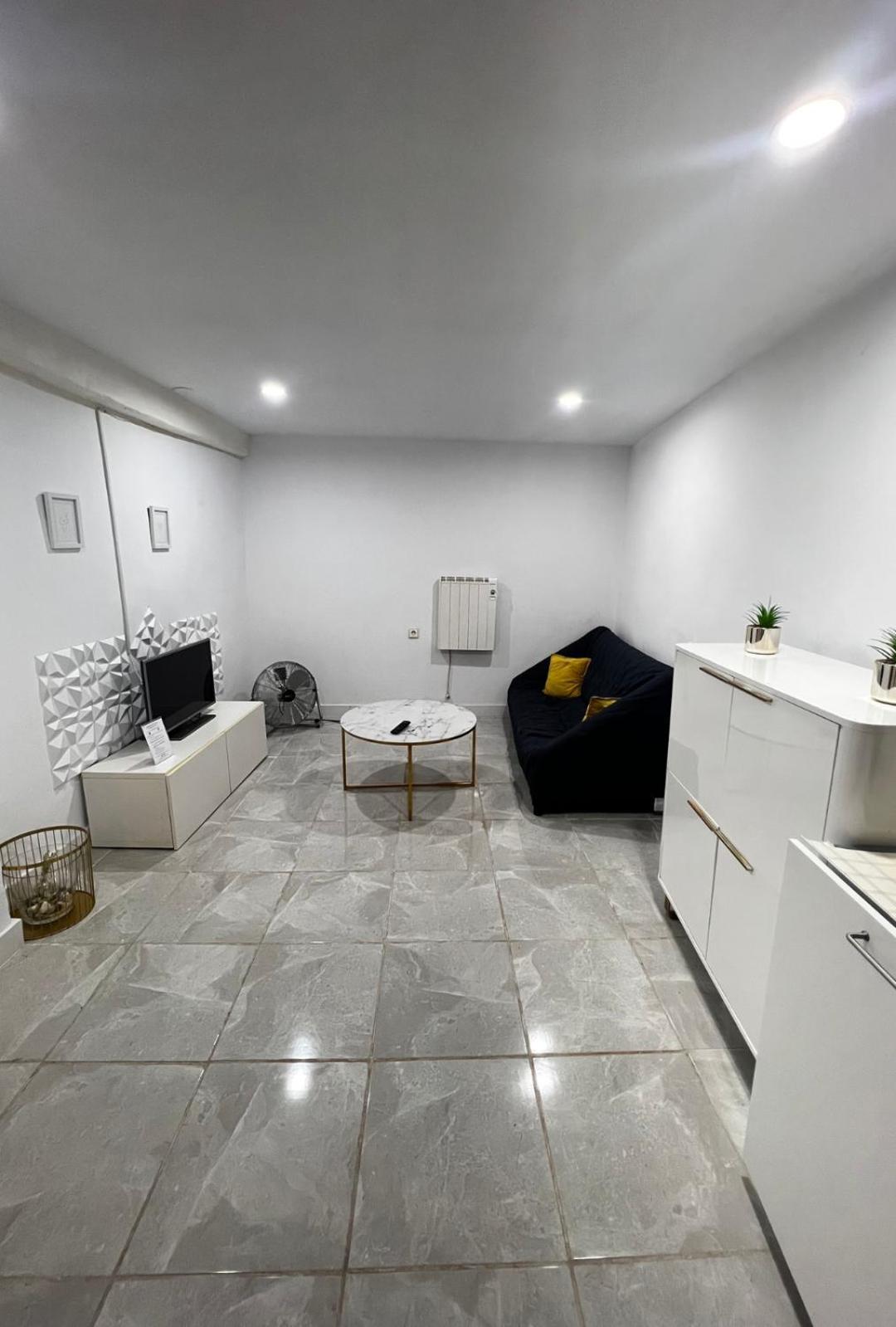 Ferienwohnung Apartamento Centrico Economico En Berga P1 Exterior foto